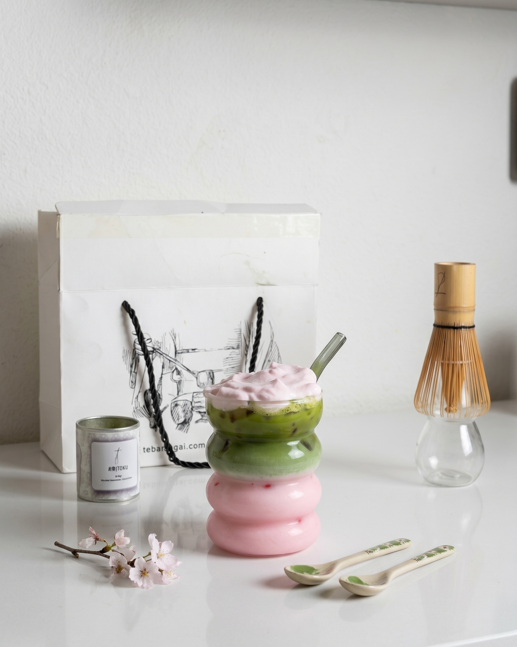 KAYYY - Bubble Glass Tumbler with Bamboo Lid & Straw
