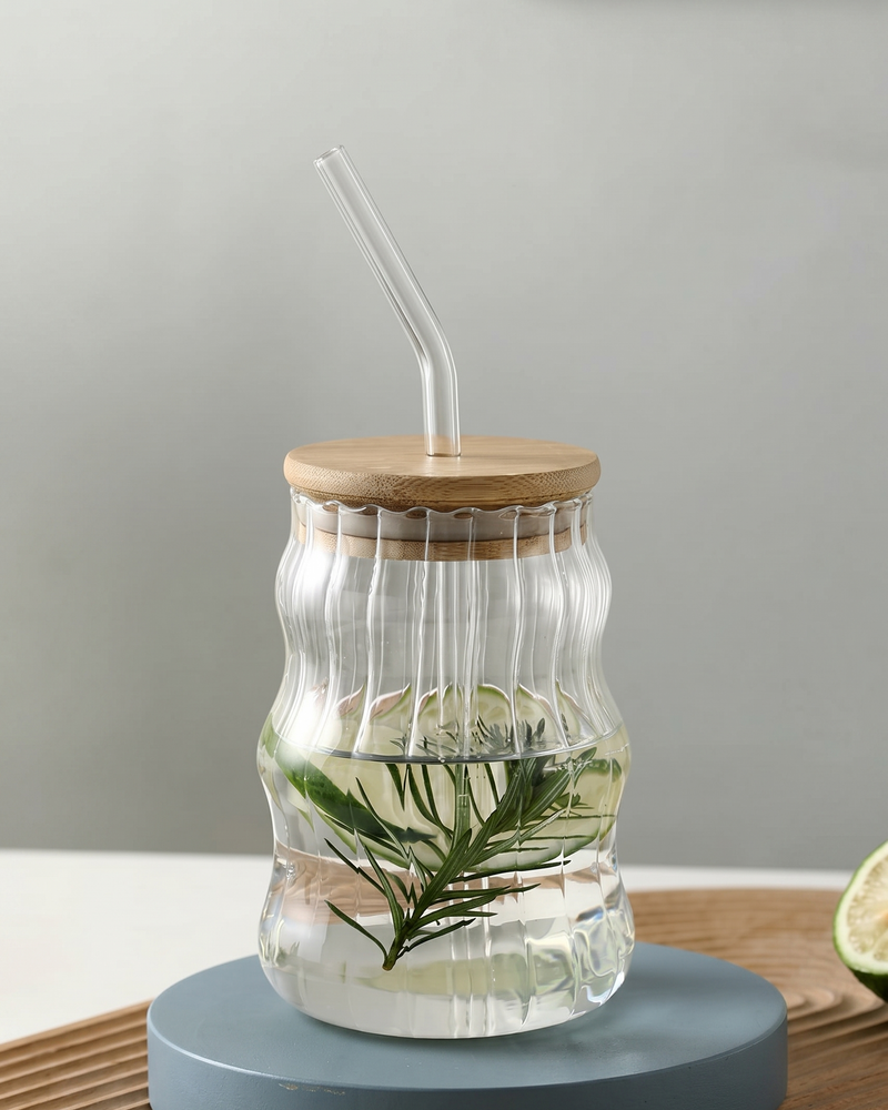 KAYYY - Wavy Glass Tumbler with Bamboo Lid & Straw