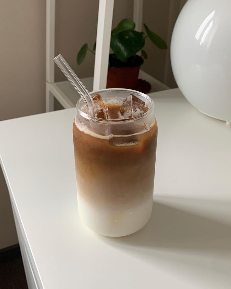 KAYYY - Can Glass Tumbler with Bamboo Lid & Straw